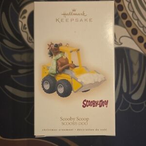 Hallmark Keepsake Scooby-Doo Yellow Ornament NIB
